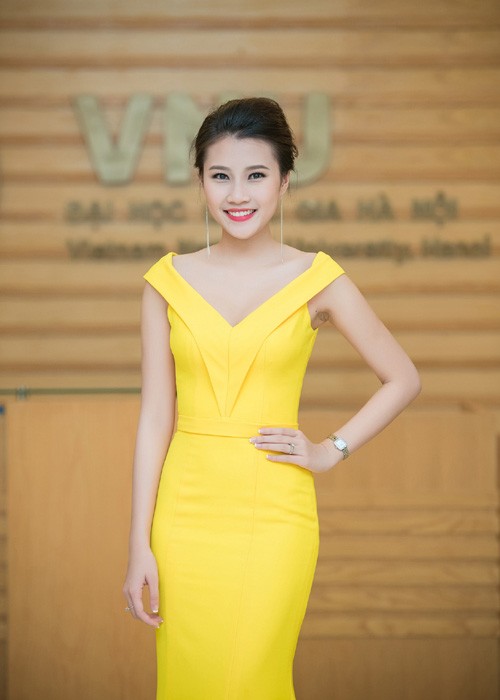 Top 5 HHVN Thanh Tu xinh dep di lam giam khao-Hinh-3